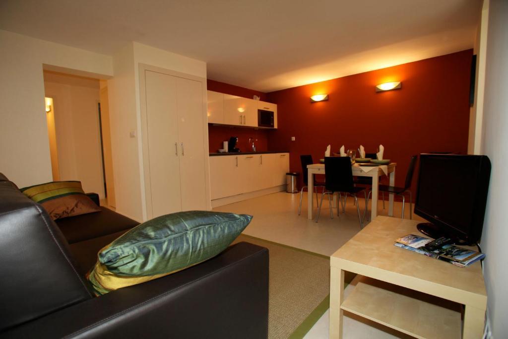 Residence Du Temple Briançon Kamer foto